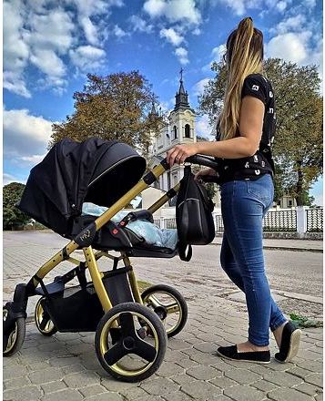 Kočárek Baby Active Mommy Glossy trojkombinace s autosedačkou Black/Space Gray - obrázek 7
