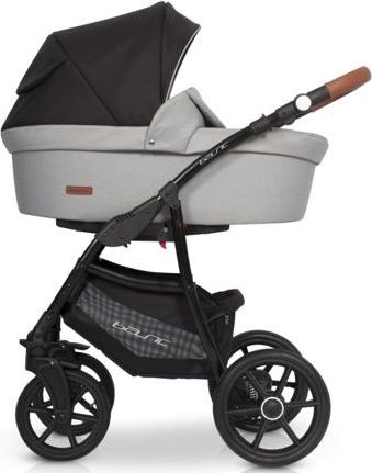 Kočárek Riko Basic Plus 2021 trojkombinace s autosedačkou Grey Fox - obrázek 1