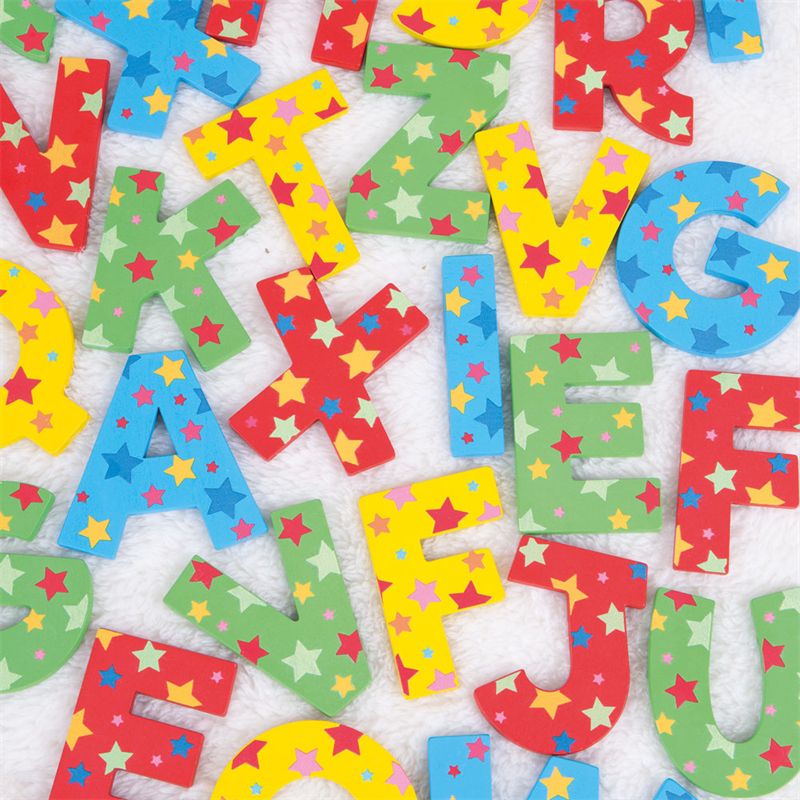 Dřevěná hvězdičková abeceda na stojanu Bigjigs Toys - obrázek 2