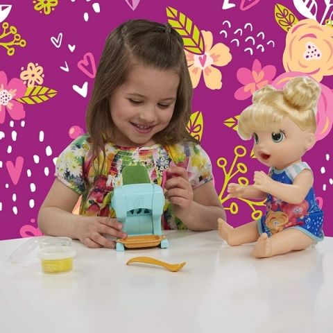 Baby Alive panenka s výrobníkem těstovin - obrázek 4