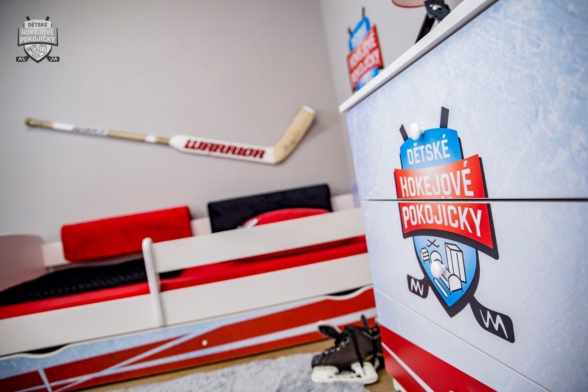 Hokejový pokojíček - Mountfield HK  komoda - obrázek 10