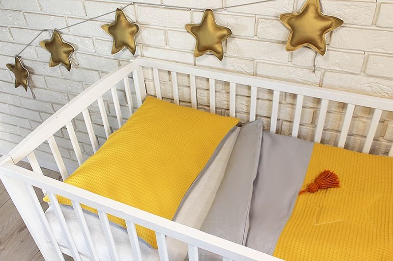 Baby Nellys 3 dílná sada Mantinel s povlečením vafelek - hořčicová - 120x90 - obrázek 2