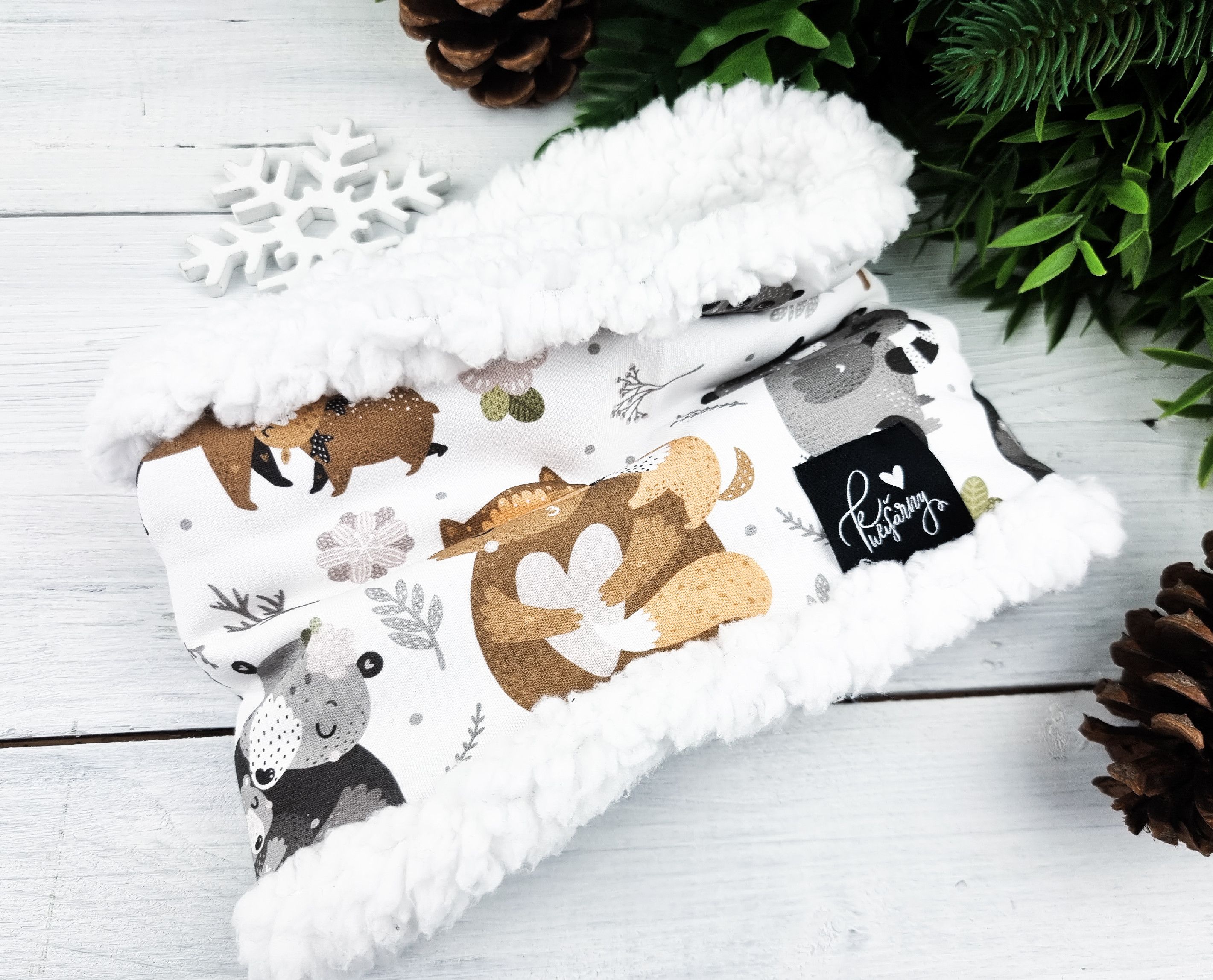 Kulišárny (handmade) Nákrčník s beránkem ,,BeDeer,, White VELIKOST: 86-92 - obrázek 2