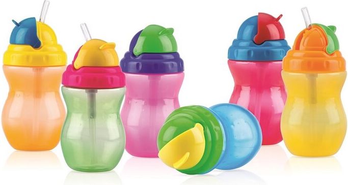 NUBY Hrneček netekoucí s měkkým sklápěcím brčkem, 12m+ (300 ml) - obrázek 1