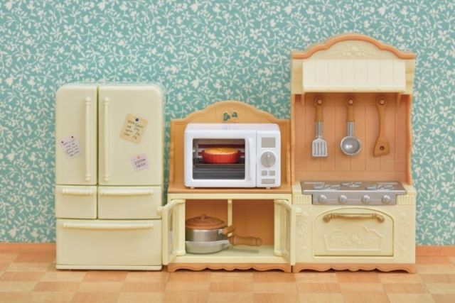 Sylvanian Families - Nábytek - skříň s mikrovlnnou troubou - obrázek 6