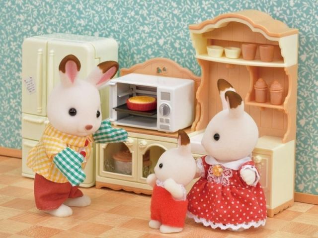 Sylvanian Families - Nábytek - skříň s mikrovlnnou troubou - obrázek 7