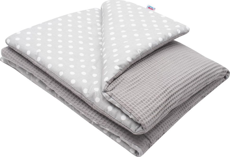 NEW BABY Dětská deka s výplní New Baby Vafle šedá s bílými puntíky 80x102 cm Šedá - obrázek 1