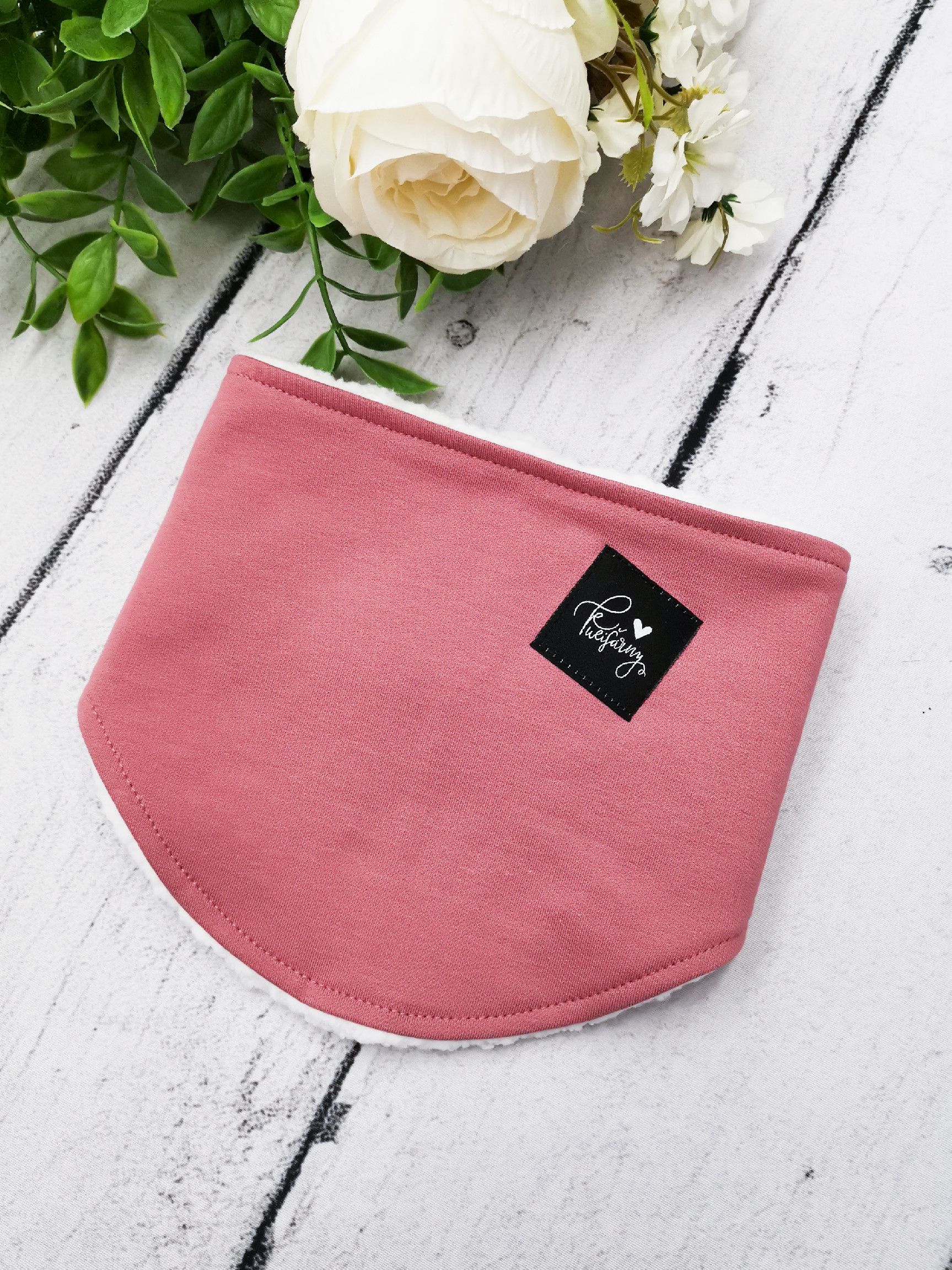 Kulišárny (handmade) Nákrčník s beránkem - rozpínací ,,OldPink , white , VELIKOST: 74-80 - obrázek 1