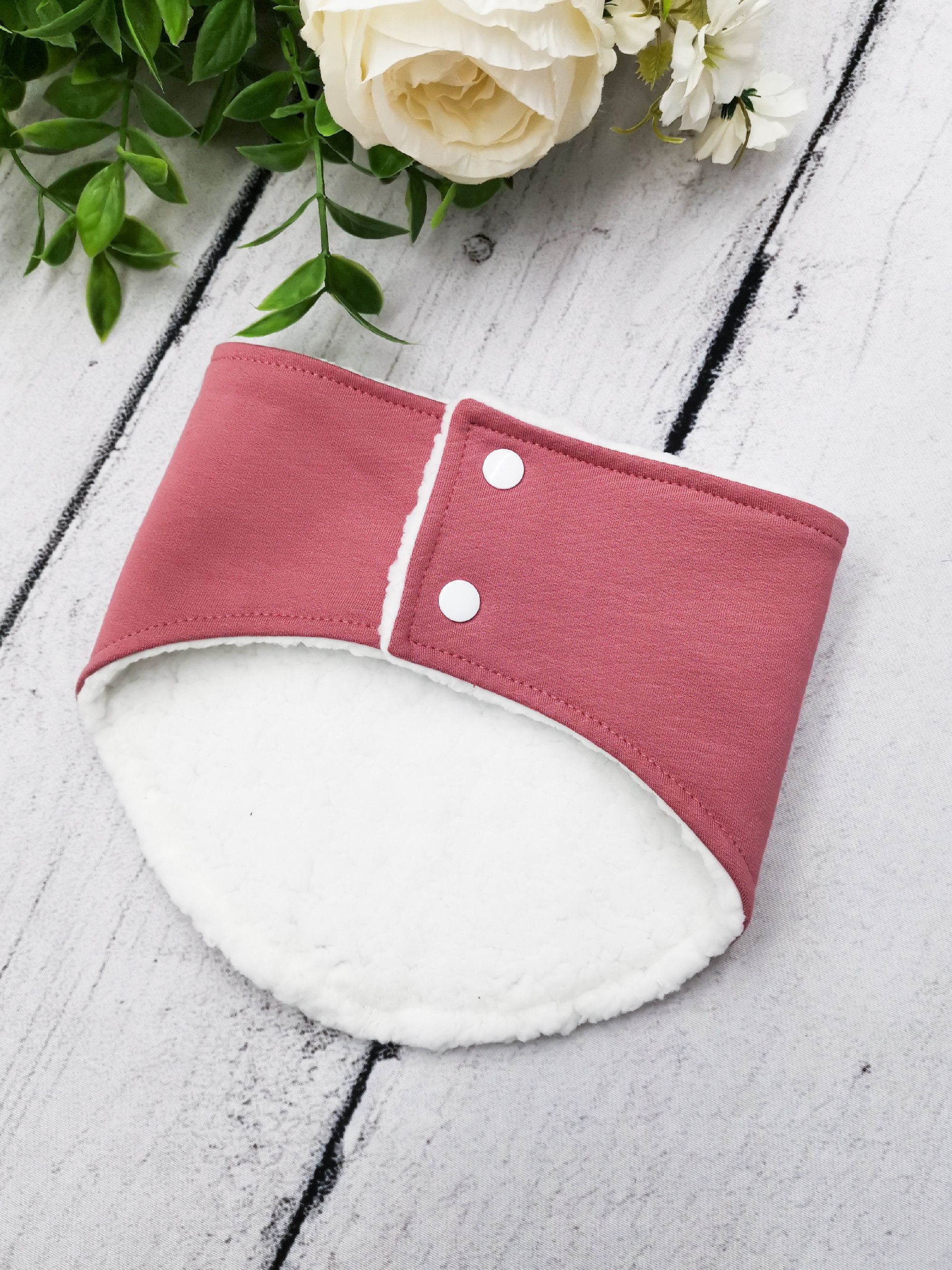 Kulišárny (handmade) Nákrčník s beránkem - rozpínací ,,OldPink , white , VELIKOST: 74-80 - obrázek 2