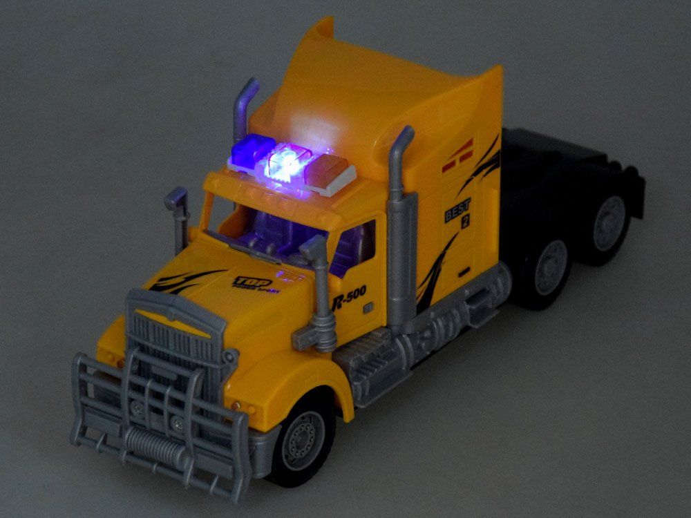 RC Nákladní auto s traktorem - obrázek 8