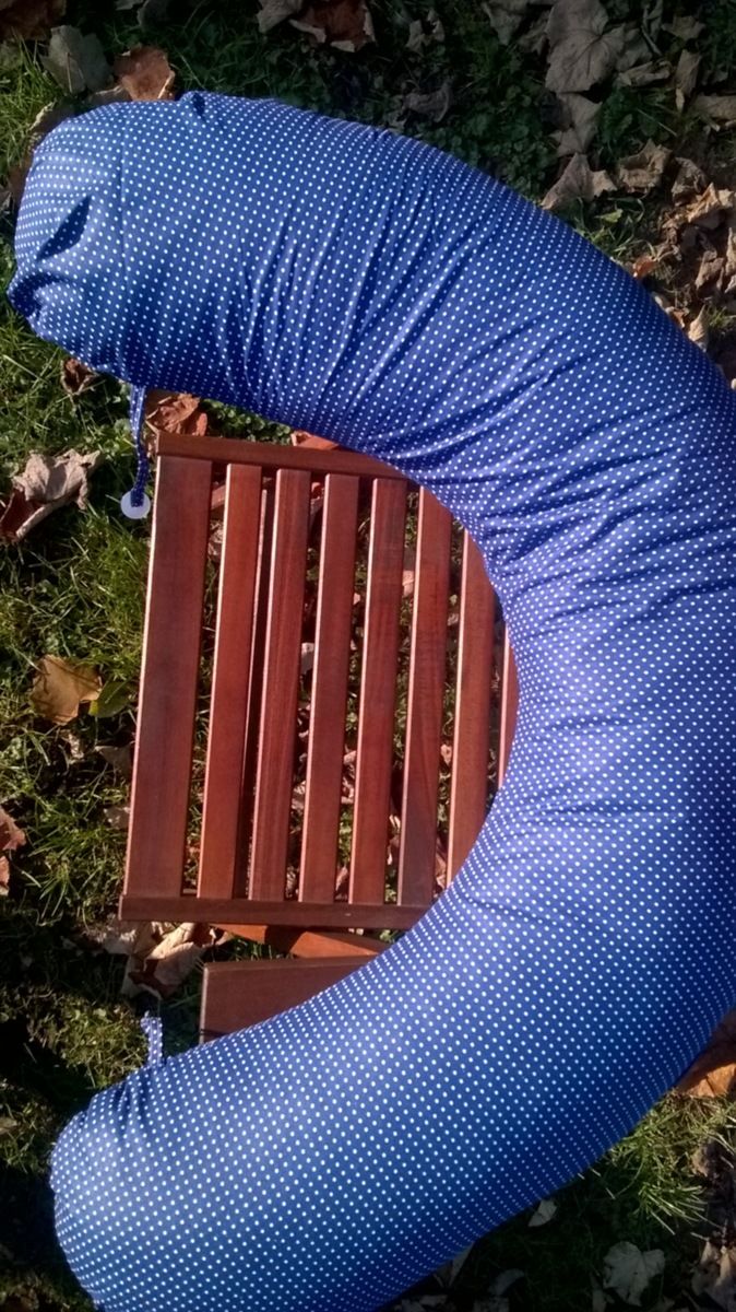 KHC Kojící těhotenský relaxační polštář Miki EPS Obrovský 240 cm Puntíky na modré Pratelný potah - obrázek 7