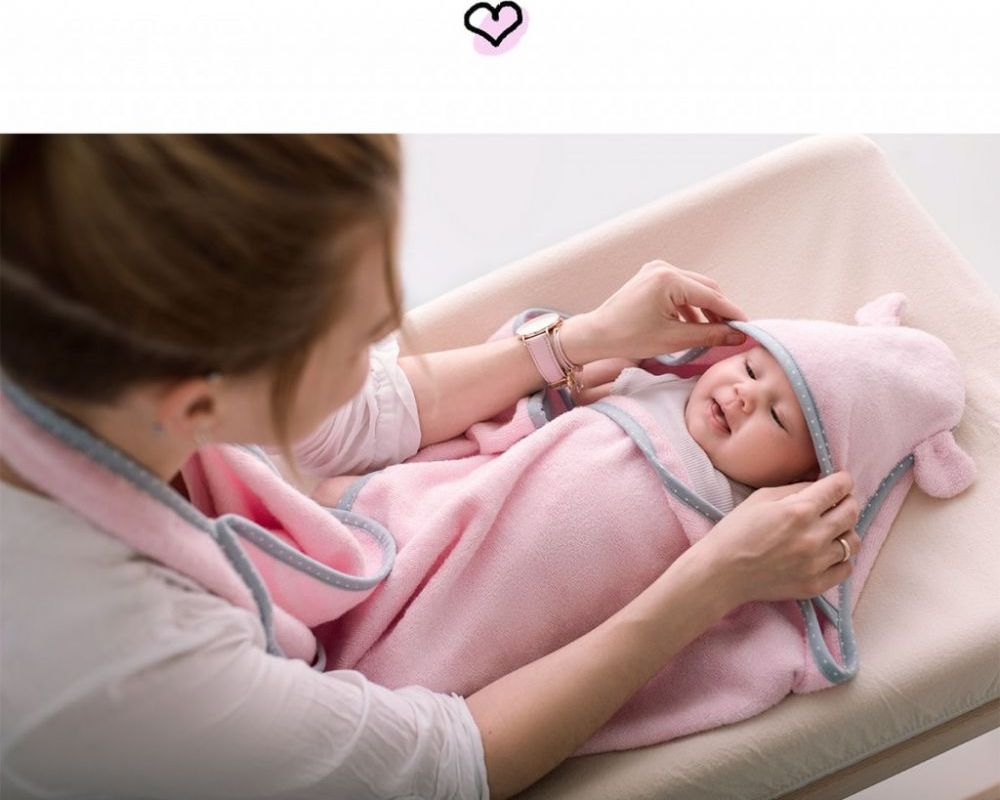 Pastelová osuška Lullalove Šedá 2021 - obrázek 2