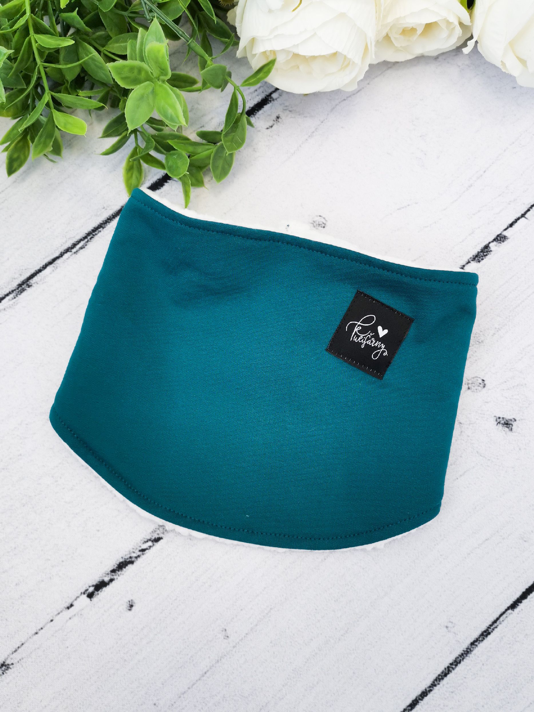 Kulišárny (handmade) Nákrčník s beránkem - rozpínací ,,TEAL,, white VELIKOST: 74-80 - obrázek 1
