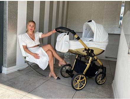 Kočárek Baby Active Mommy Glossy dvojkombinace White/Silver - obrázek 4