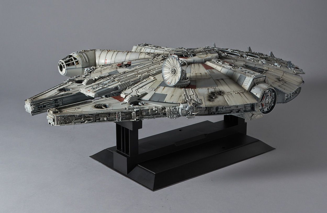 Revell Star Wars - Millennium Falcon Perfect Grade - obrázek 1