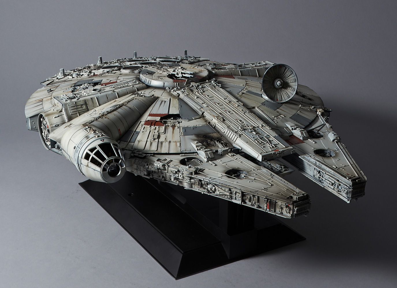 Revell Star Wars - Millennium Falcon Perfect Grade - obrázek 5