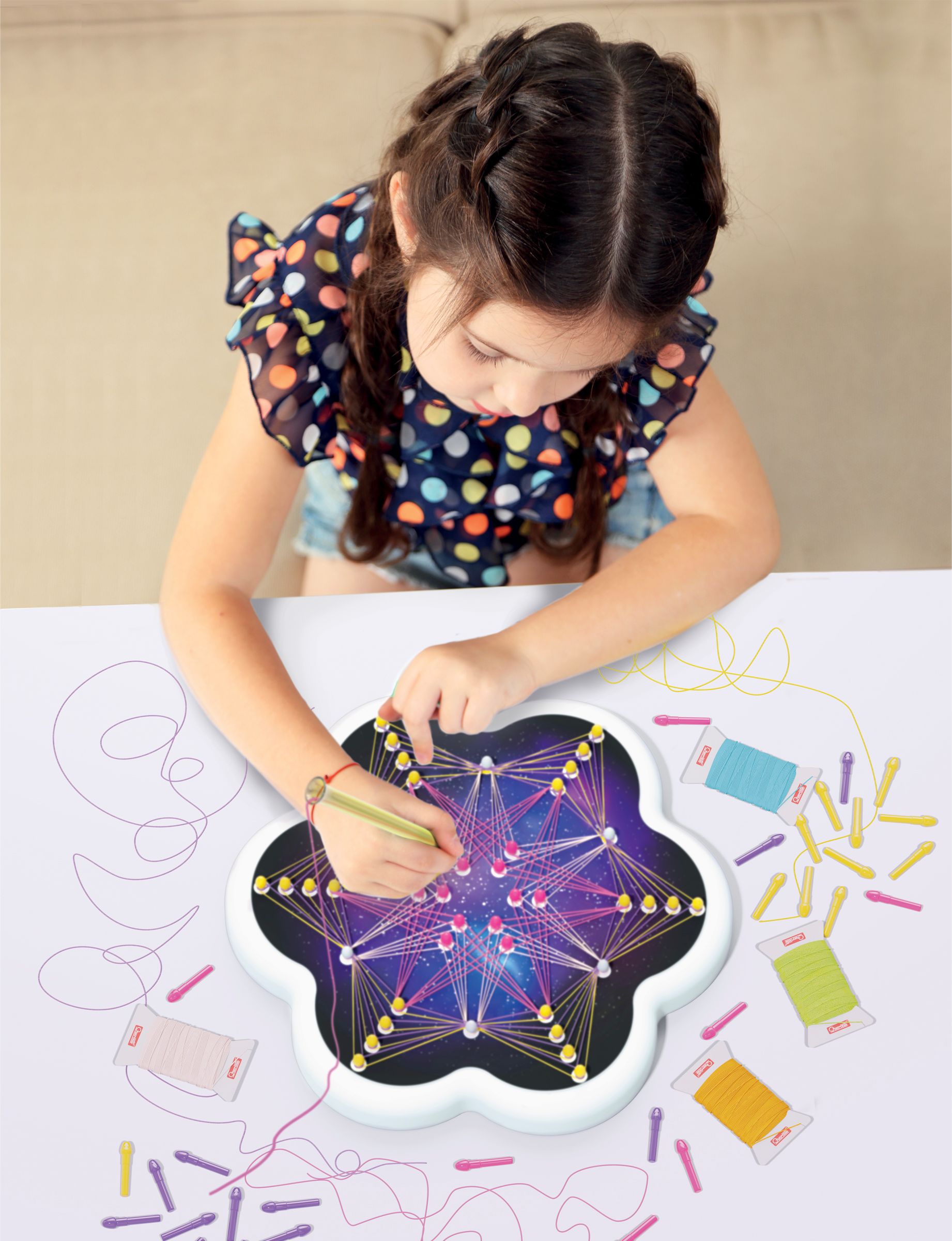 Quercetti Play Creativo String Art Mandala – kreslení pomocí nití a kolíčků - obrázek 1