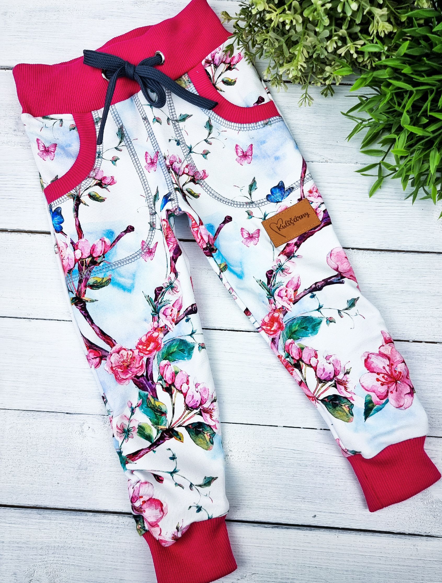 Kulišárny (handmade) Tepláčky ,,CHERRY,, violet řasené VELIKOST: 86-92 - obrázek 2