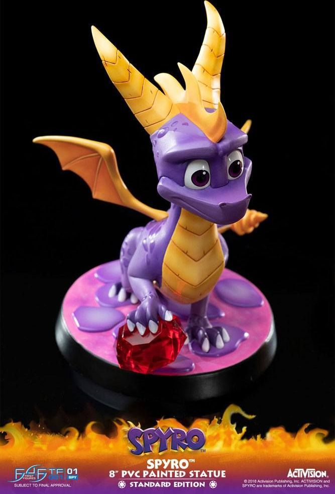 Spyro the Dragon PVC socha Spyro 20 cm - obrázek 1