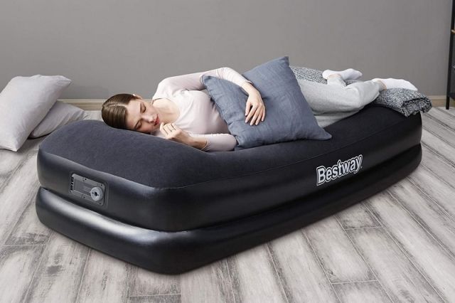 Bestway 67401 Nafukovací postel s elektrickou pumpou 191x97x46 cm - obrázek 13