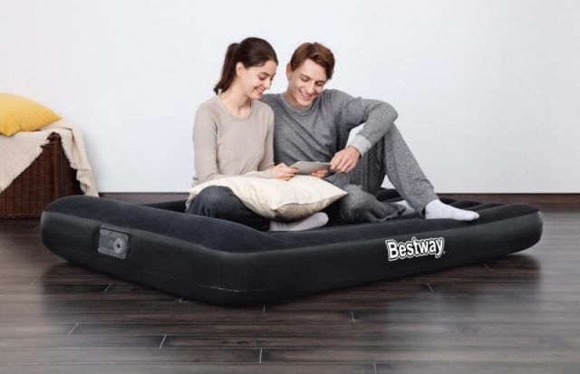 Bestway 67462 Semišová nafukovací matrace TRITECH s el. Pumpou 191 x137 x 30 cm - obrázek 4