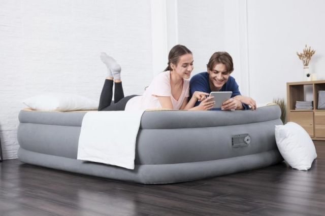 Bestway 67486 Semišová nafukovací matrace TRITECH s el. Pumpou 203 x152 x 46 cm - obrázek 8