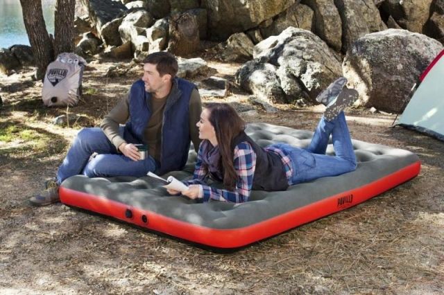 Bestway 67703 Semišová nafukovací matrace ROLL and RELAX 203 x 152 x 22 cm - obrázek 4