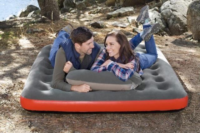 Bestway 67703 Semišová nafukovací matrace ROLL and RELAX 203 x 152 x 22 cm - obrázek 5
