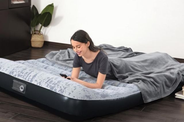 Bestway 67836 Semišová nafukovací matrace TRITECH s el. Pumpou 203 x152 x 30 cm - obrázek 8