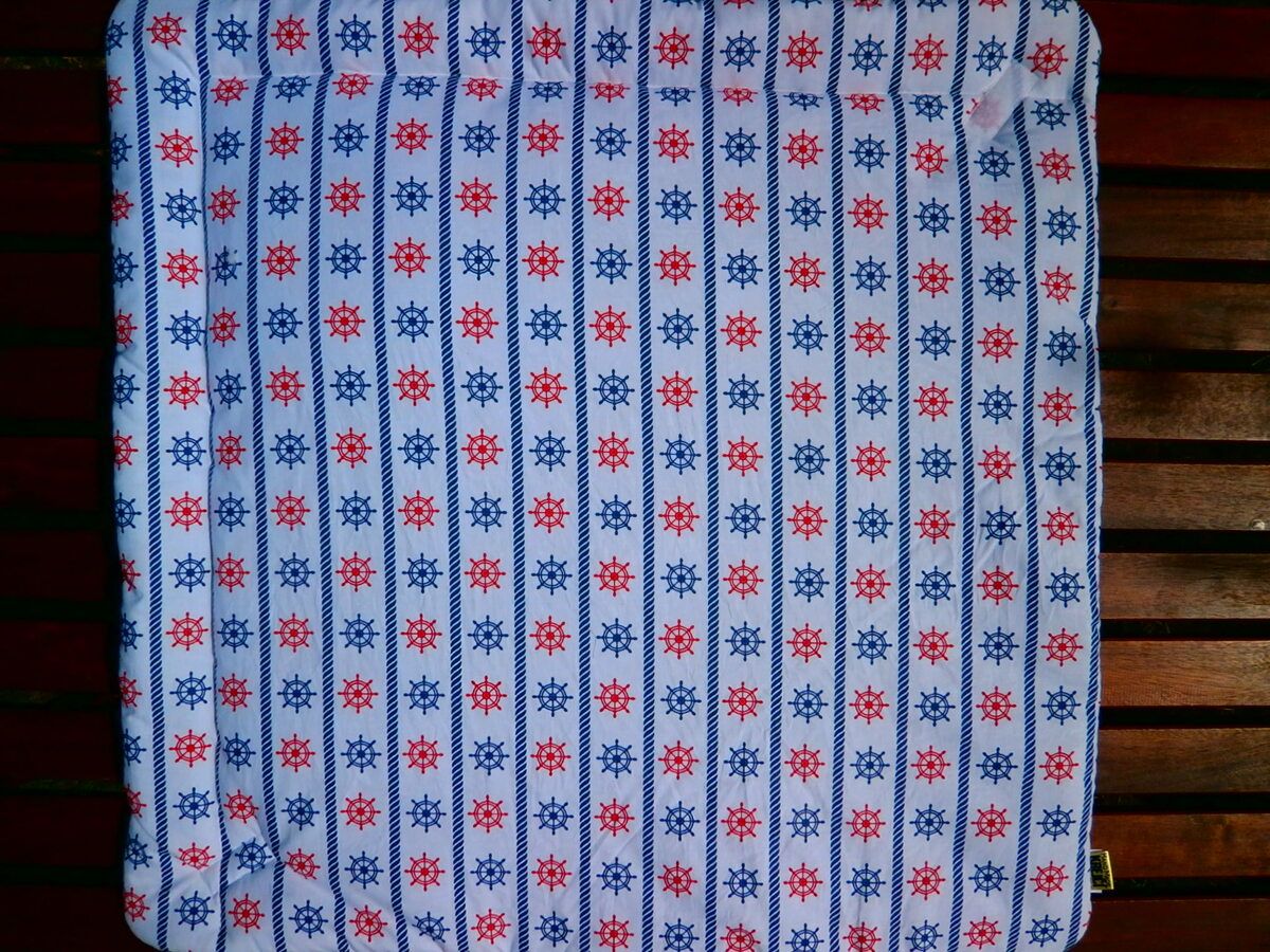 KHC Zavinovačka pro miminko Dečka Kormidla na bílé 75x75 cm - obrázek 2