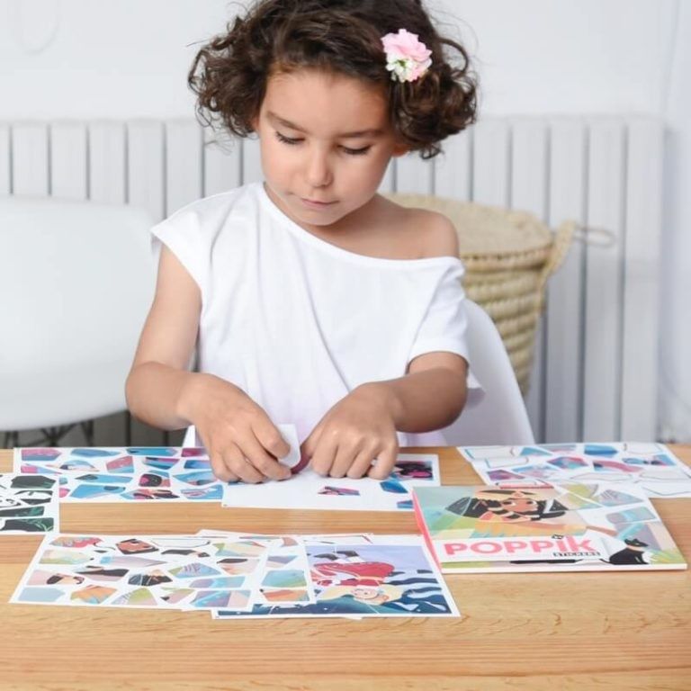Poppik samolepkové puzzle Princezny - obrázek 7