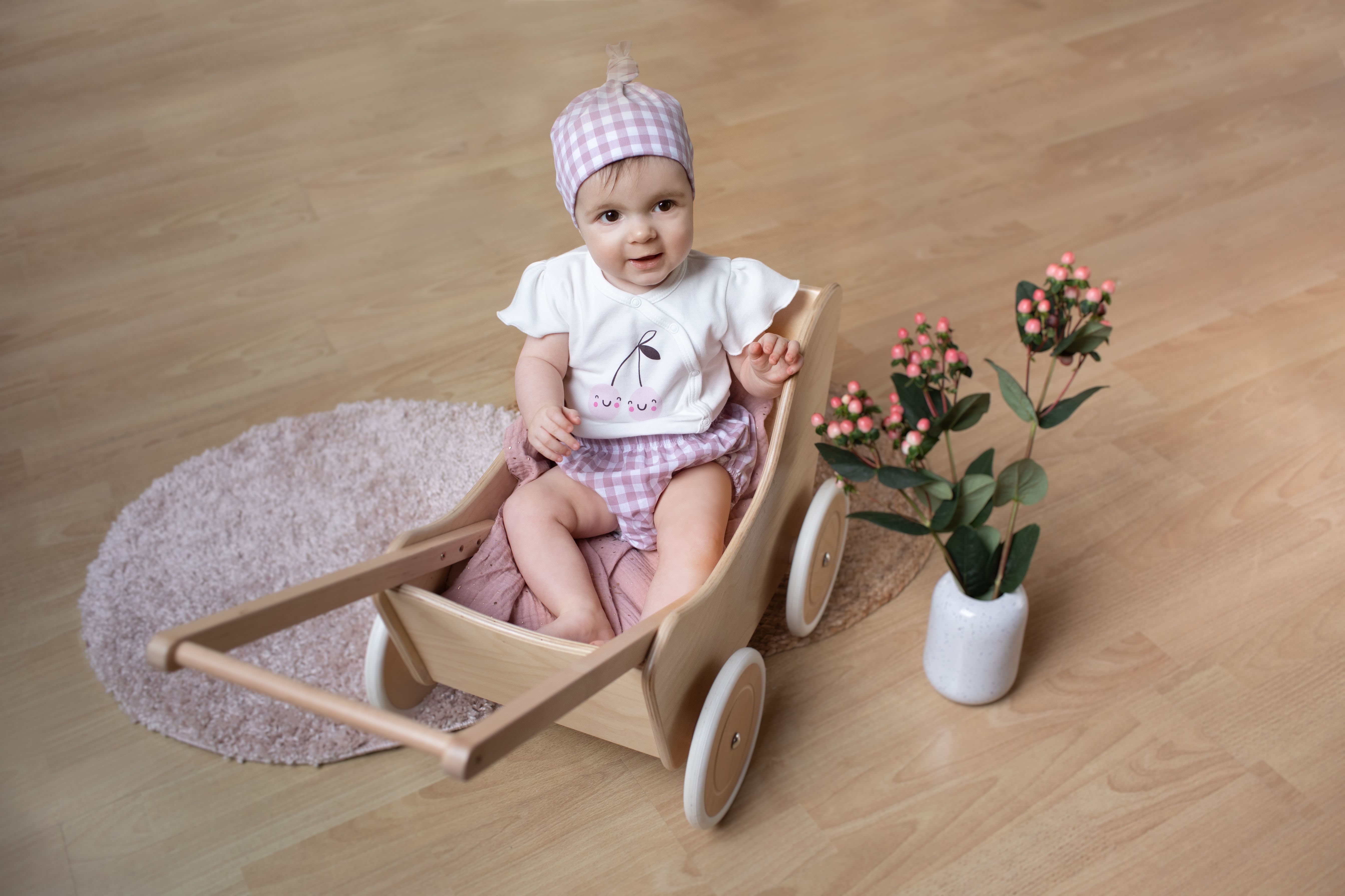 PINOKIO Body na zapínání krátký rukáv Ecru Sweet cherry vel. 68 - obrázek 2
