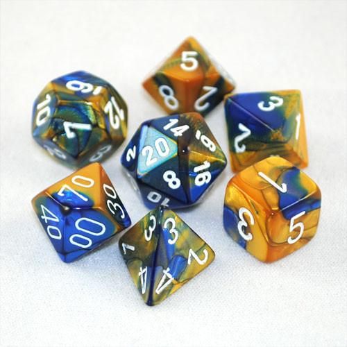 TLAMA games Sada 7 dvoubarevných perleťových kostek pro RPG Barva: oranžová / šedá - obrázek 6