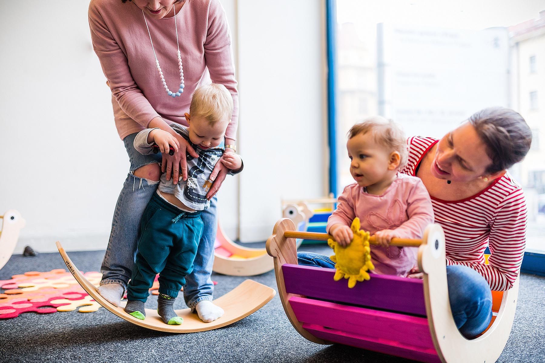 UTUKUTU - Montessori HOUPAČKA SPECTRA Varianta: EMA - obrázek 5