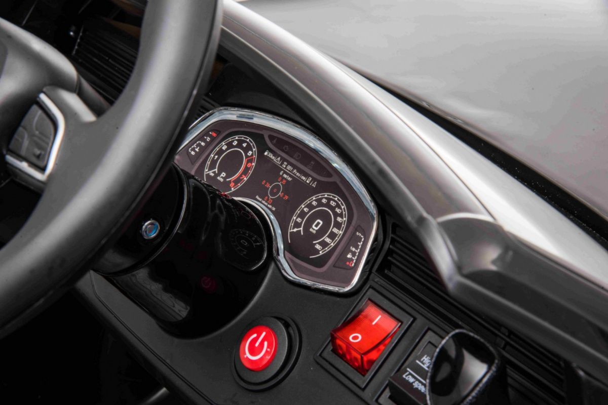 Dětské elektrické autíčko Audi Q8 RS - bílé - obrázek 15