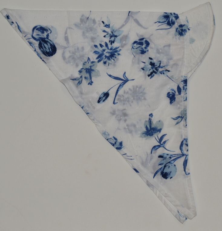 Dívčí letní čepička Elo melo šátek bílý s květem Výprodej - obrázek 1
