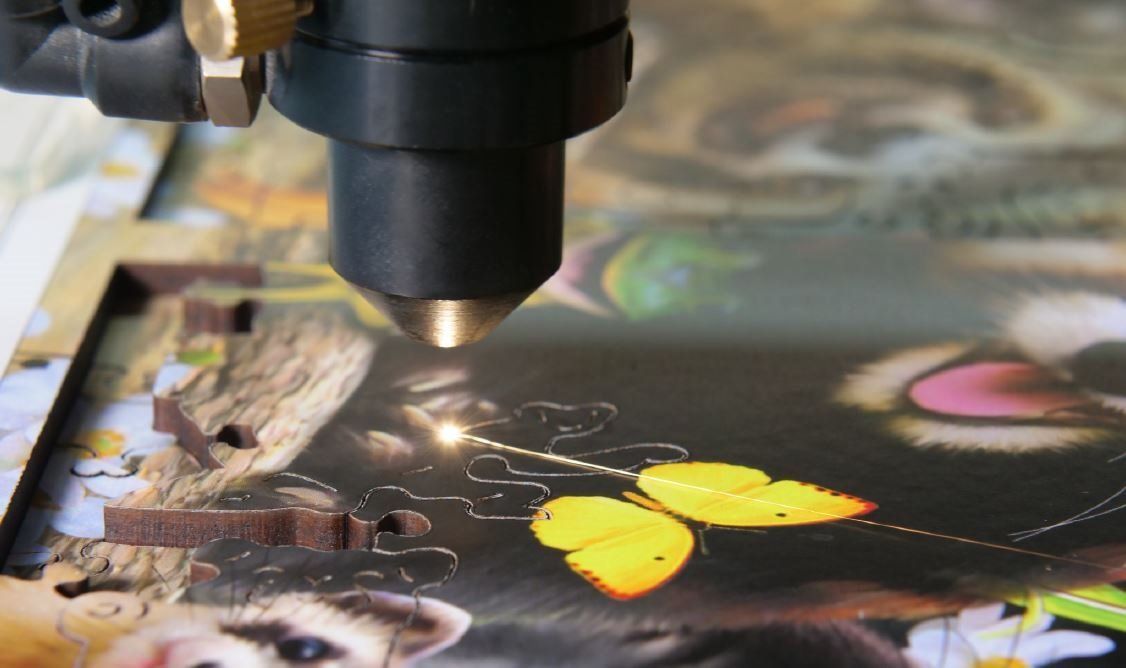 WOODEN CITY Dřevěné puzzle Školka na farmě 2v1, 600 dílků EKO - obrázek 3
