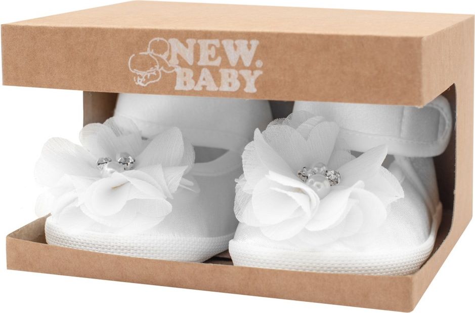 Kojenecké capáčky New Baby saténové bílé 3-6 m flower 3-6 m - obrázek 4