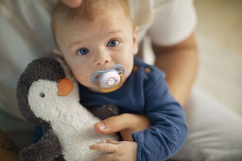 AVENT AVENT Dudlík Ultra Air Animals, 0-6m - Slon/tučňák, modrý - obrázek 3