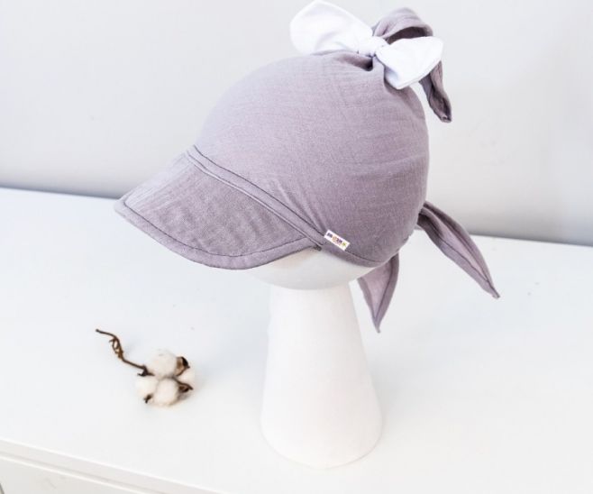 Baby Nellys Baby Nellys Lehký mušelínový šátek s kšiltem na zavazování + mašle, šedá 80-98 (9-36m) - obrázek 1