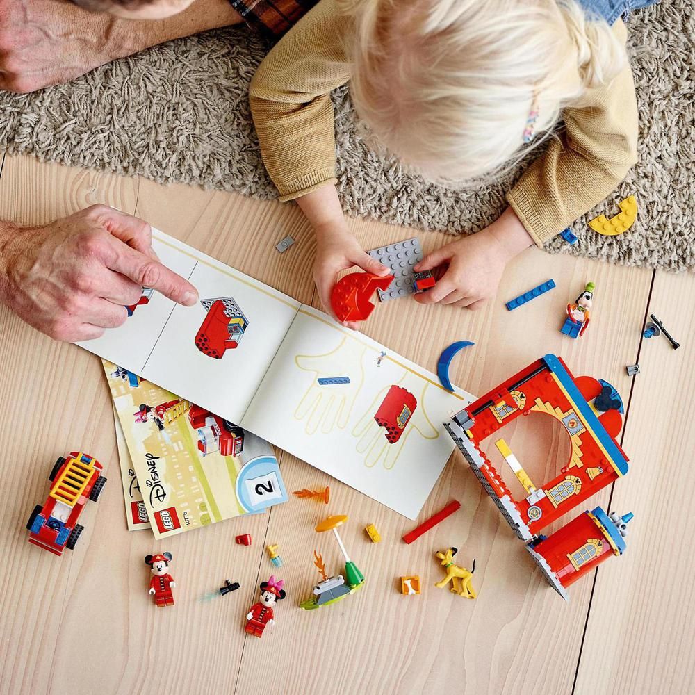 LEGO Hasičská stanice a auto Mickeyho a přátel 10776 - obrázek 5