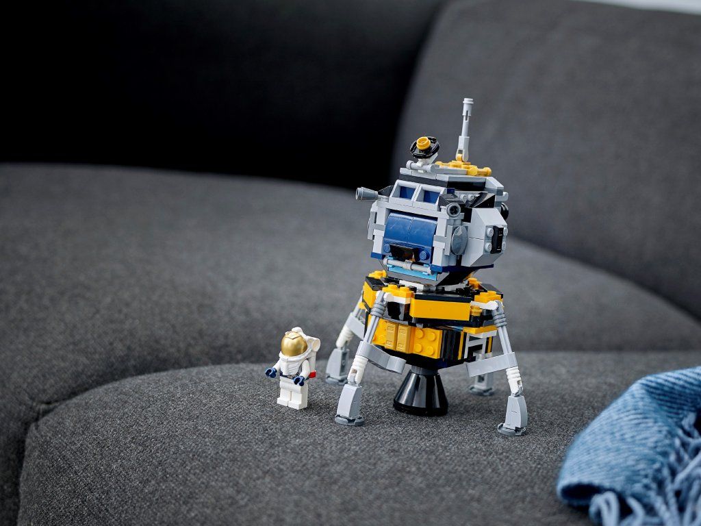 LEGO Vesmírné dobrodružství s raketoplánem 31117 - obrázek 8