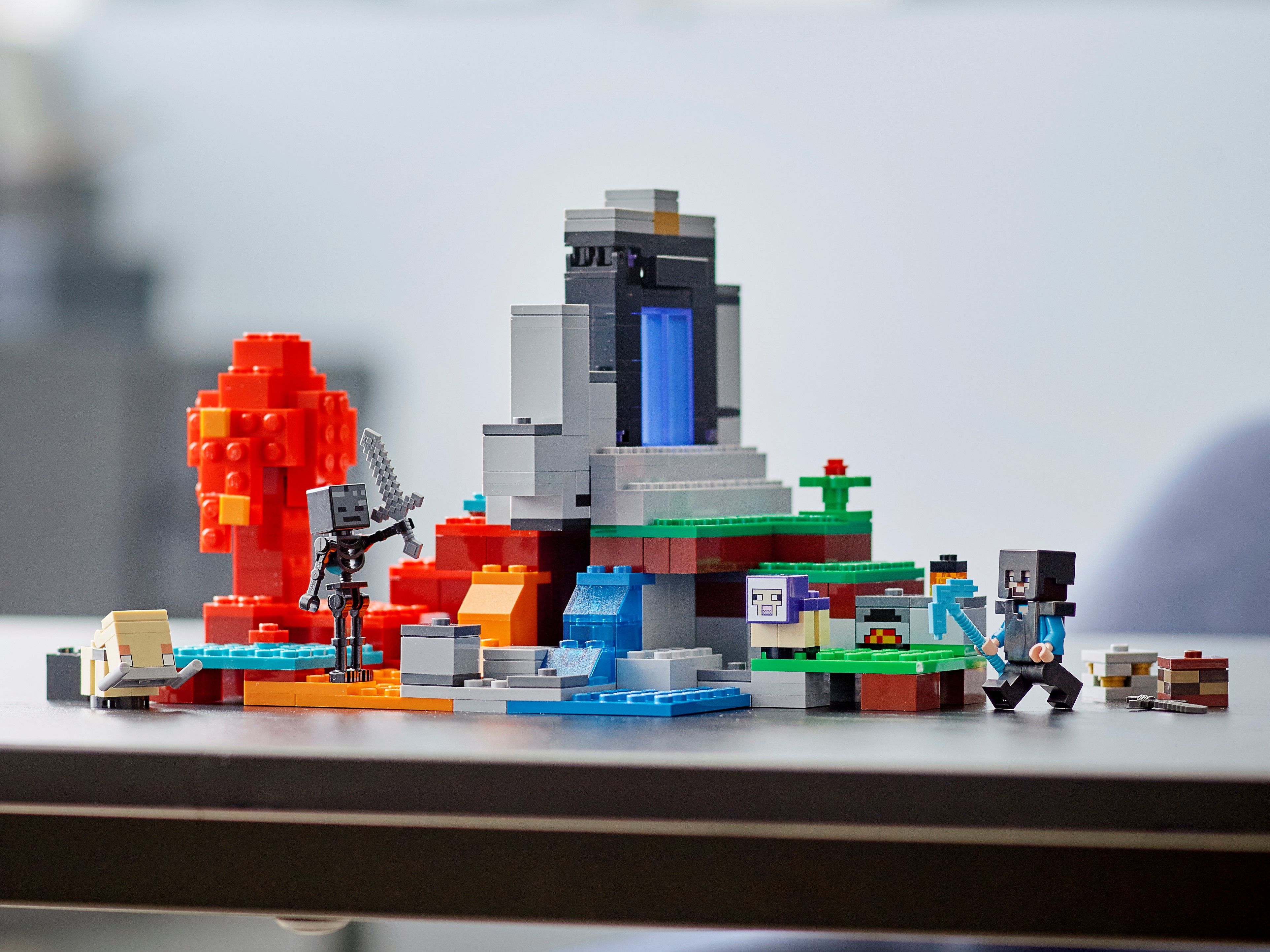 LEGO Zničený portál 21172 - obrázek 10