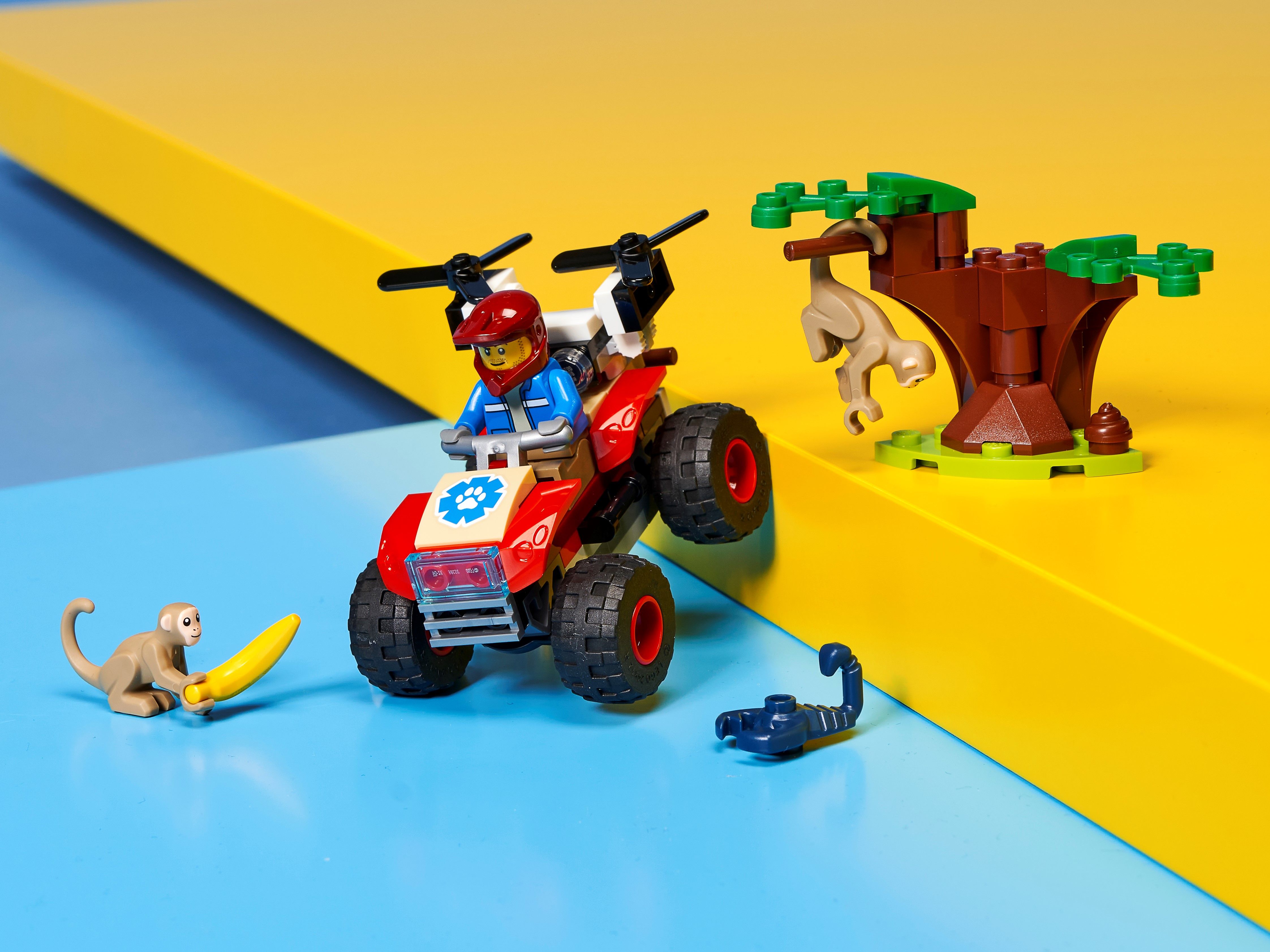 LEGO Záchranářská čtyřkolka do divočiny 60300 - obrázek 6