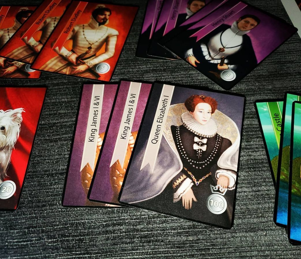 Tin Robot Games Queen of Scots: The Card Game - obrázek 3