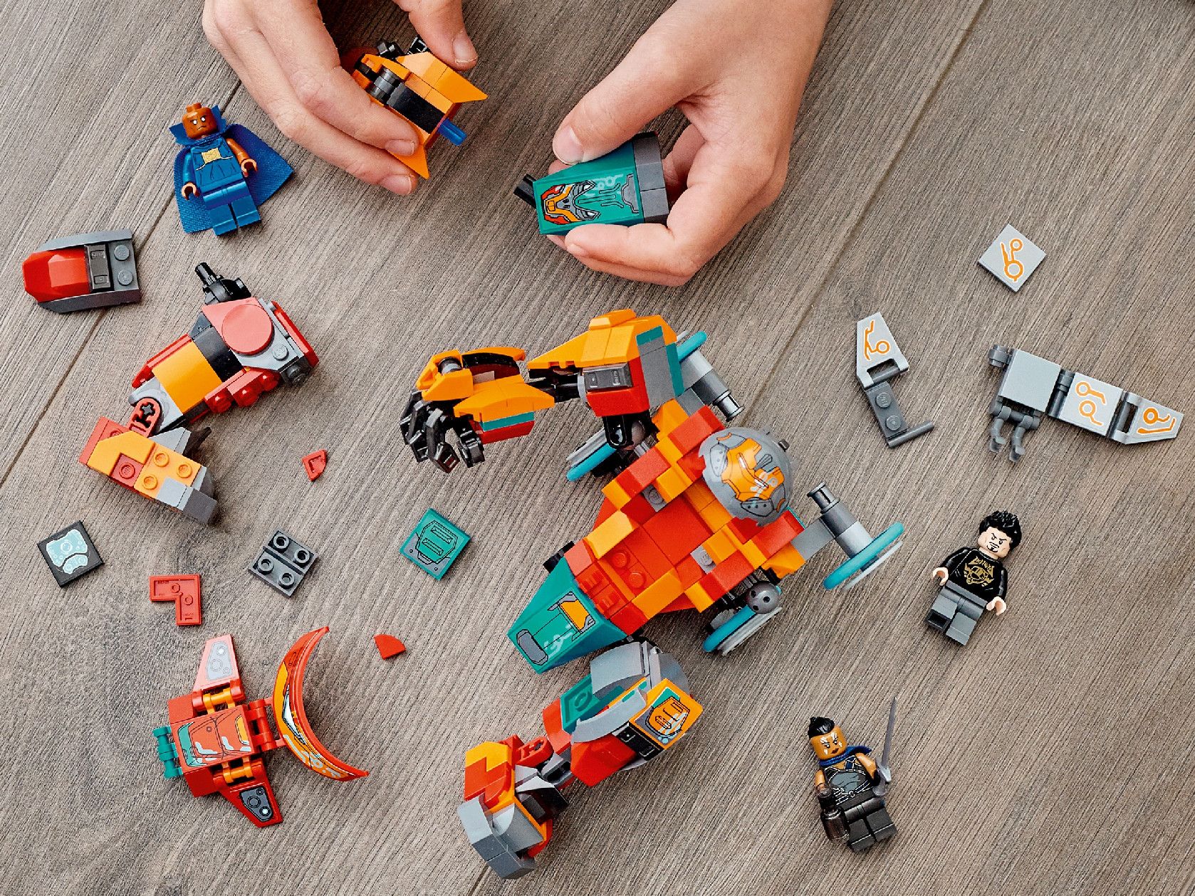 LEGO Sakaarianský Iron Man Tonyho Starka 76194 - obrázek 6