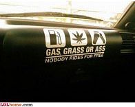 Dudlu Nálepka na auto - Gas, grass or ass (Bílá) - obrázek 2