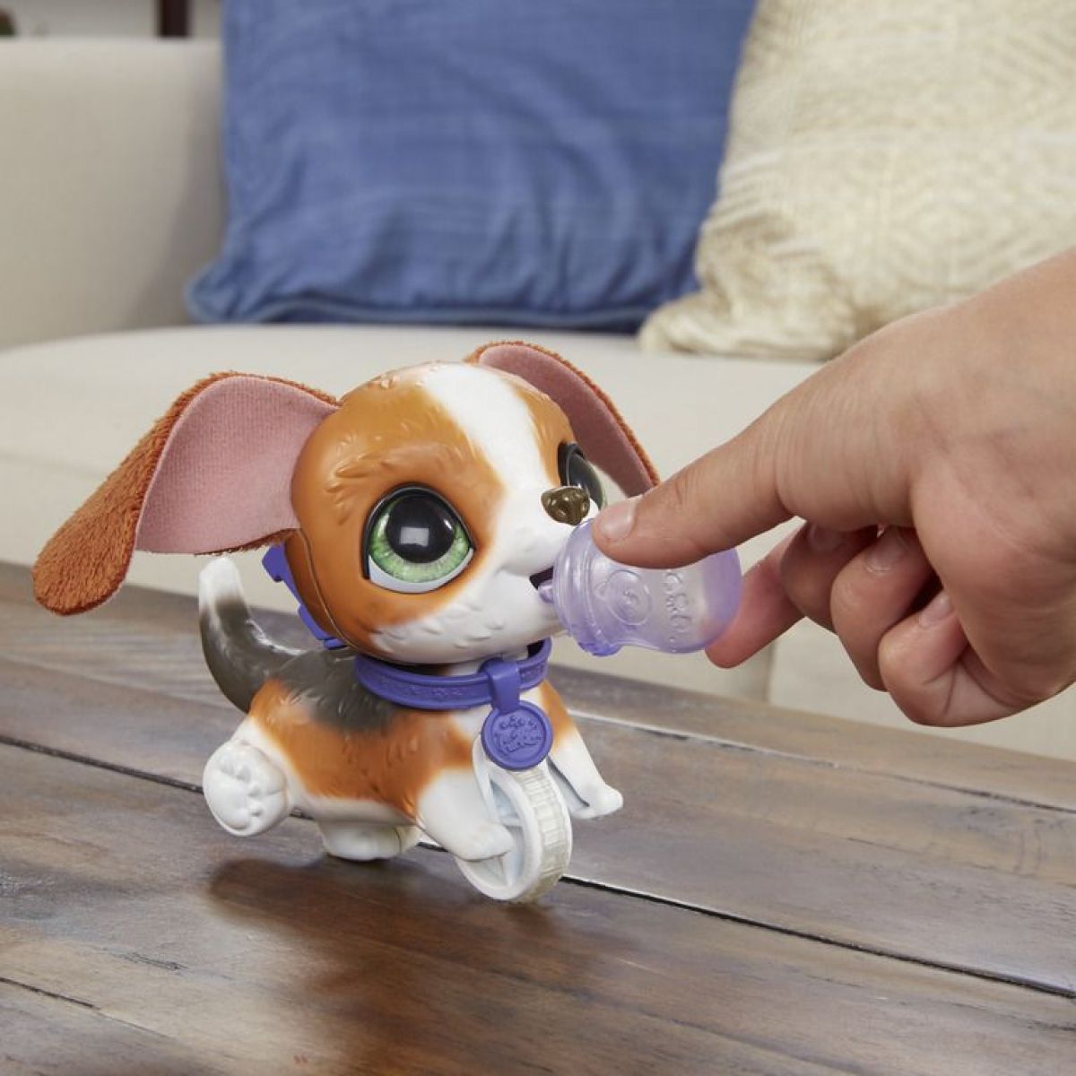 Hasbro FurReal Friends Peealots malý bígl - obrázek 2
