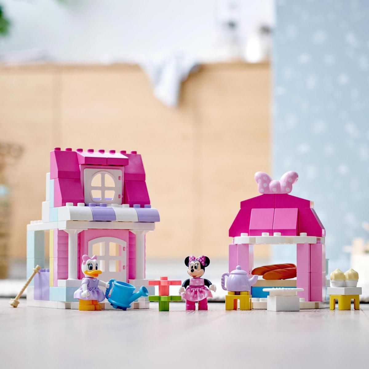 LEGO® DUPLO® Disney ™ 10942 Domek a kavárna Minnie - obrázek 5