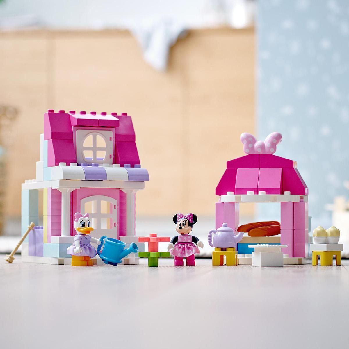 LEGO® DUPLO® Disney ™ 10942 Domek a kavárna Minnie - obrázek 7